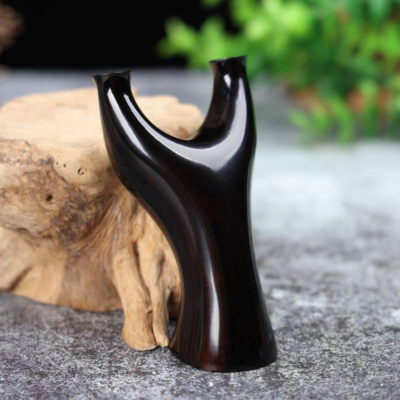 Harigi bow (naked bow)